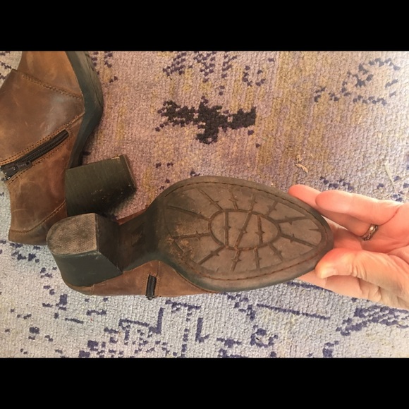 BOC booties- size 10- gorgeous brown. - Picture 7 of 7